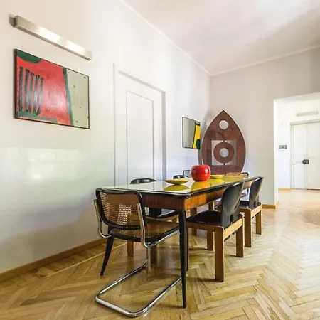 Via Stampatori B&B 4*